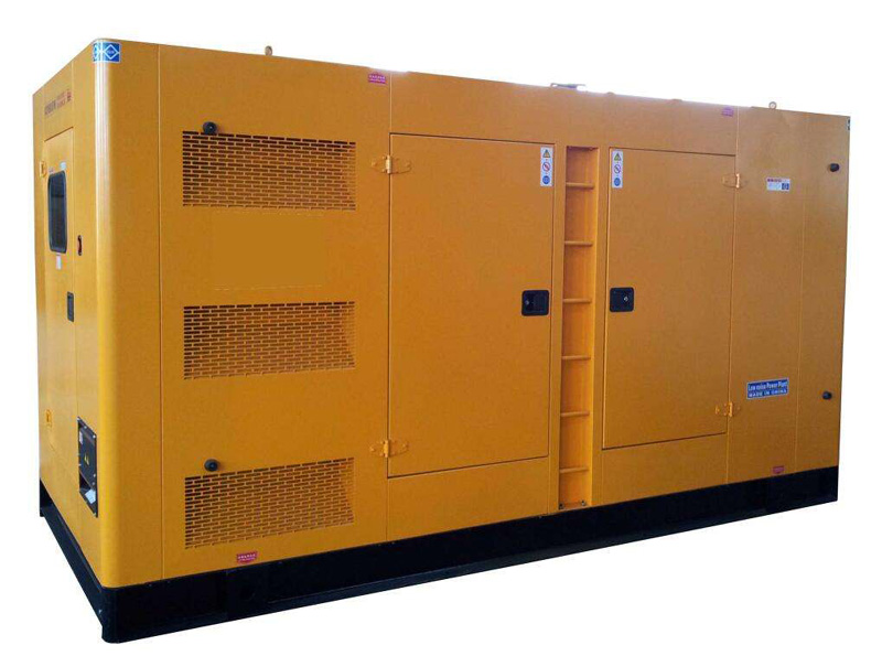 陈巴尔虎租赁发电机-柴油发电机组散热水箱里水里有机油是怎么回事？