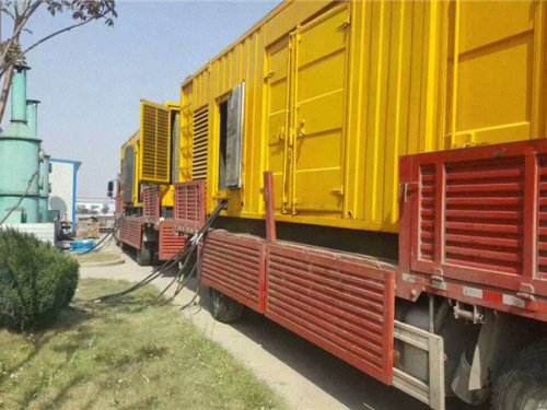 陈巴尔虎发电机出租如何根据燃油压力判断燃油系统是否存在故障？