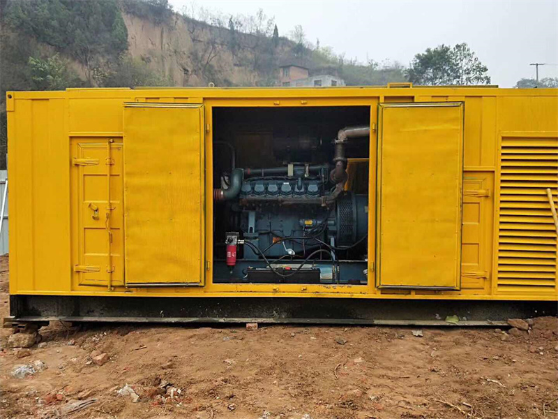 陈巴尔虎发电机租赁冷却液的沸点降低到多少时需要更换