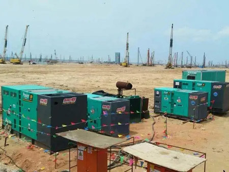 陈巴尔虎如何检查和清洗空气滤清器？