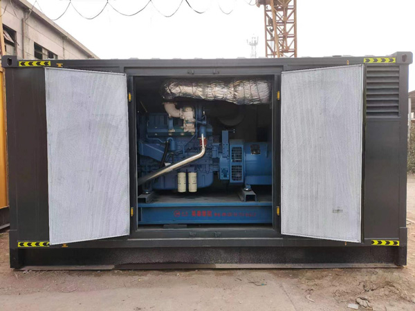 陈巴尔虎柴油发电机组的电瓶应该如何选择？