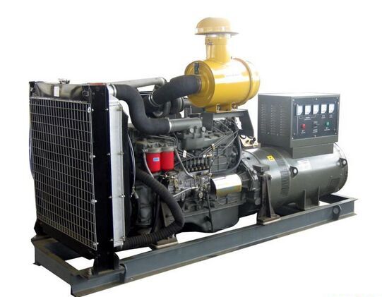 陈巴尔虎汽油发电机组冬季保养时，燃油系统需要注意什么？