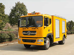 陈巴尔虎如何选择适合的柴油发电机组加热装置？