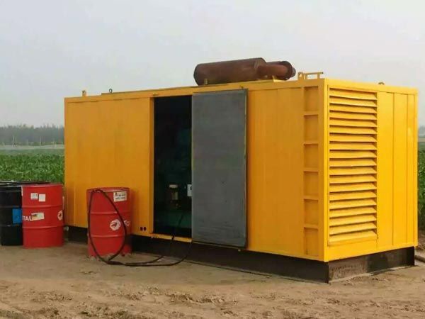 陈巴尔虎安装新的水冷式机油散热器密封件有哪些注意事项？